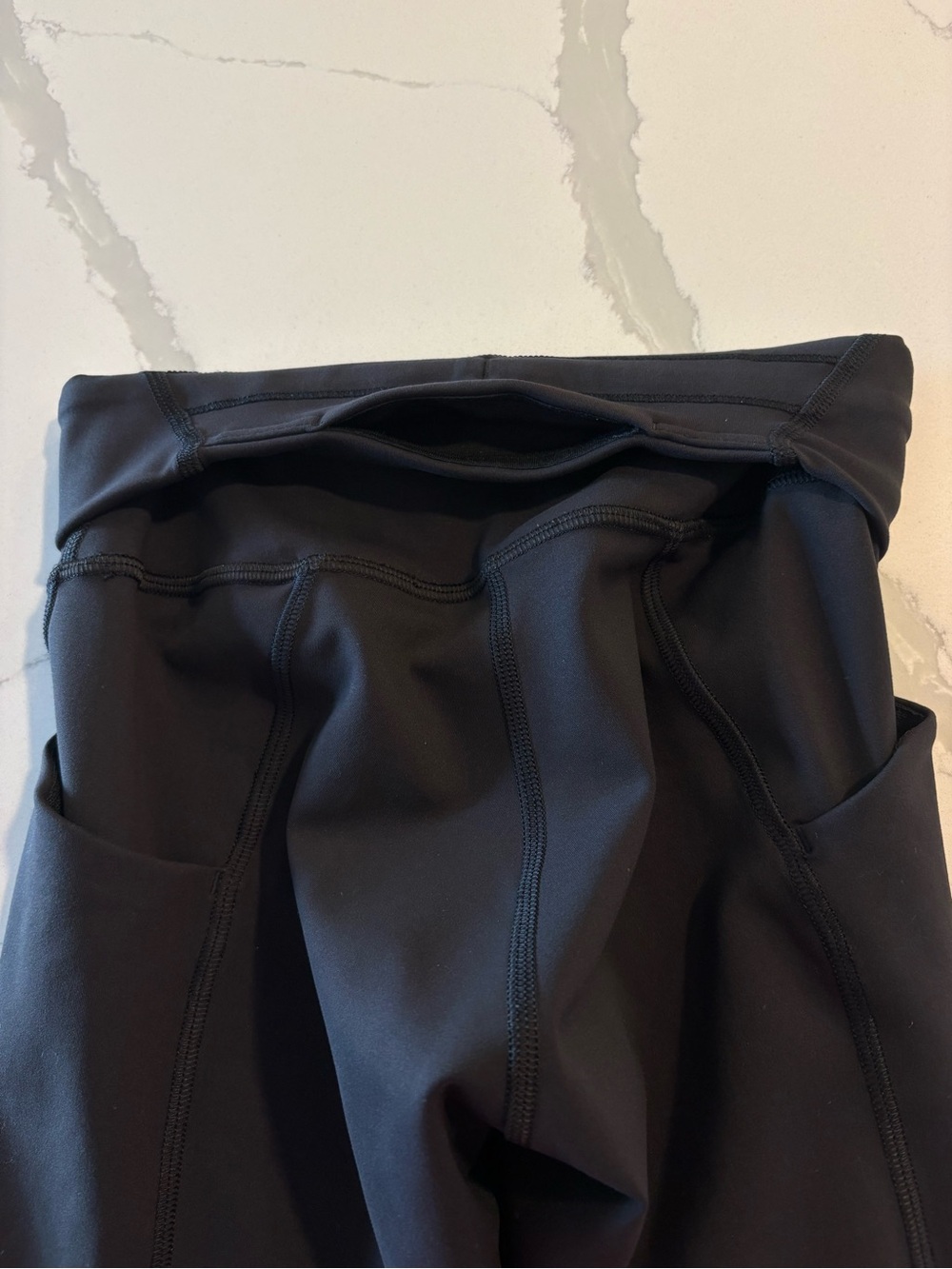 Lululemon Wunder Train High Rise Leggings 25” with Pockets ~ 2 ~ Black - Picture 8 of 15